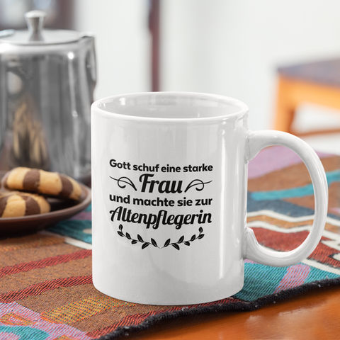Gott schuf eine starke Frau - Tasse