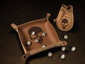 Totenkopf & Knochen Würfelset – Handgemachte  Epoxidharz für DND & Brettspiele