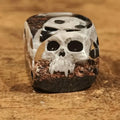 Totenkopf & Knochen Würfelset – Handgemachte  Epoxidharz für DND & Brettspiele