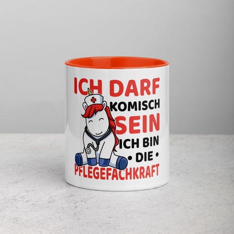 Ich darf komisch sein. Ich bin die Pflegekraft - Color Tasse